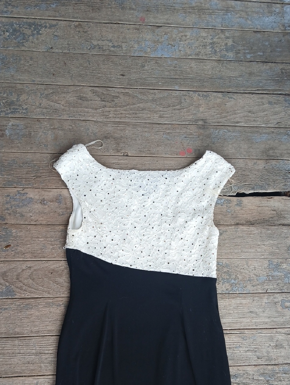 GUC Connected formal dress party wedding sequin size 10P - Picture 6 of 6